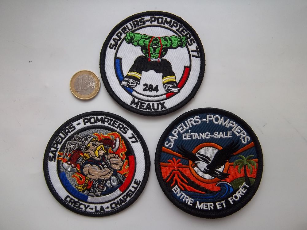lot �cussons pompier insignes tissu collection 20 Valognes (50)
