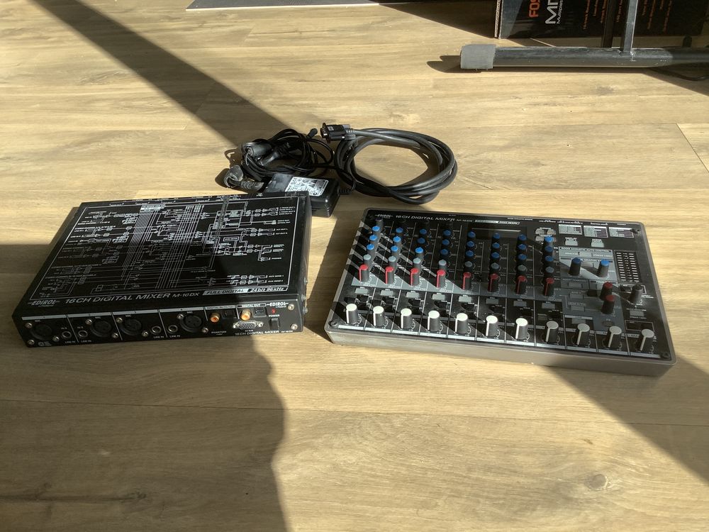 EDIROL M16 DX 200 Albi (81)