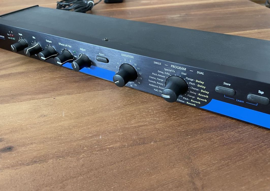 Effet de r�verb�rat /�cho Lexicon MPX100 tr�s bon �tat 40 Istres (13)