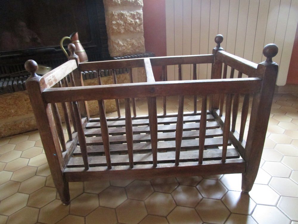 �gouttoir ancien  vaissellier 18� 89 Entraigues-sur-la-Sorgue (84)