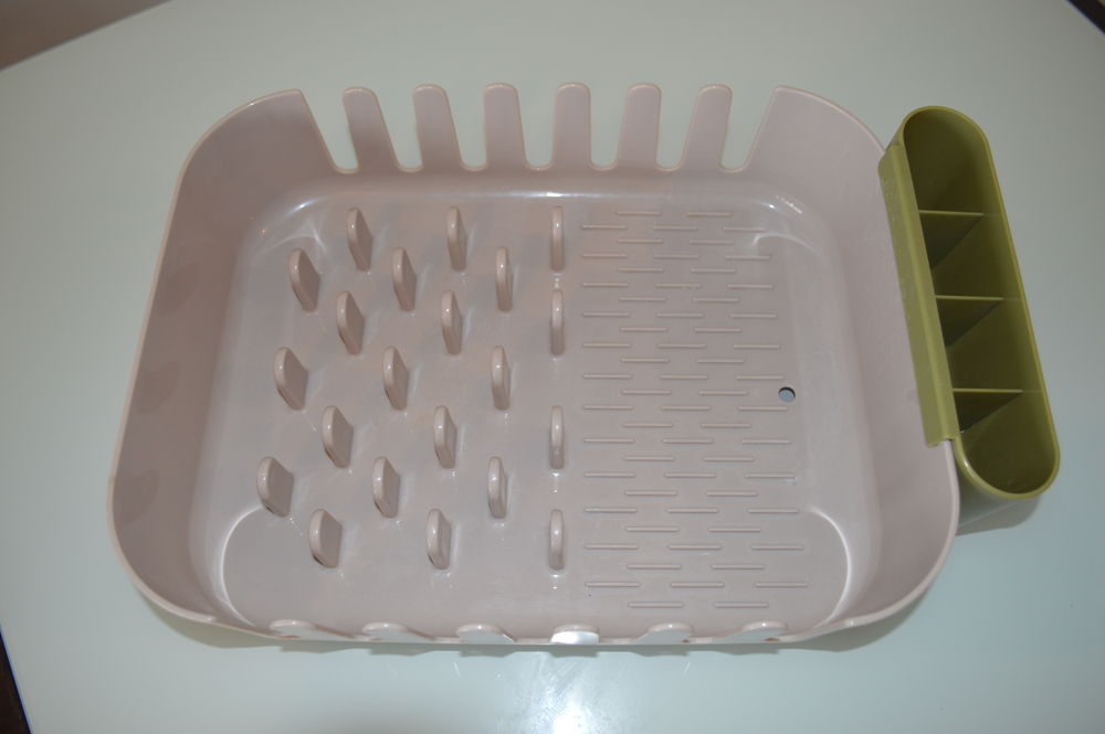 �gouttoir avec bec verseur pivotant 12 Asni�res-sur-Seine (92)