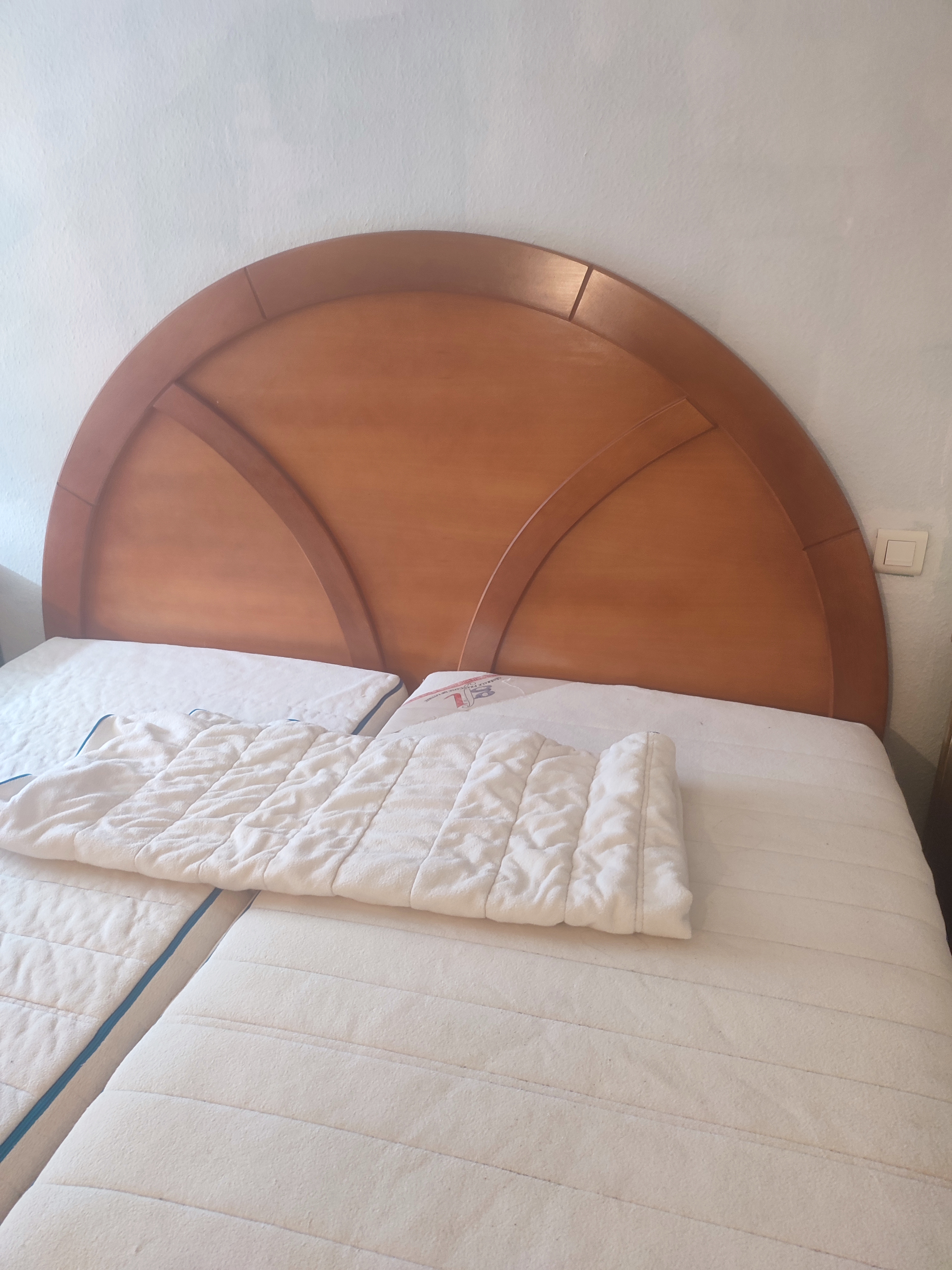 Lit �lectrique �tat impecca180 g�n�rale fran�aise de literie 180 Mulhouse (68)