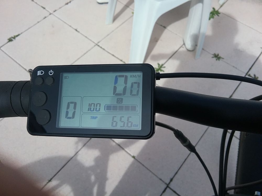 VTC Electrique Riverside E 0 Savigneux (42)