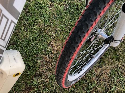 VTT ELECTRIQUE
21 VITESSES SHIMANO
0 Lubey (54)