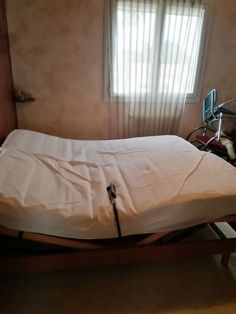 lit �lectrique 400 Portiragnes (34)