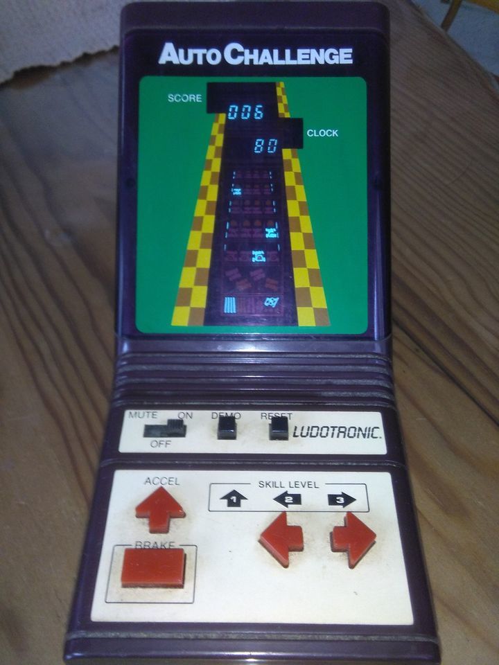 JEU ELECTRONIQUE LUDOTRONIC AUTO CHALLENGE 79 Amiens (80)