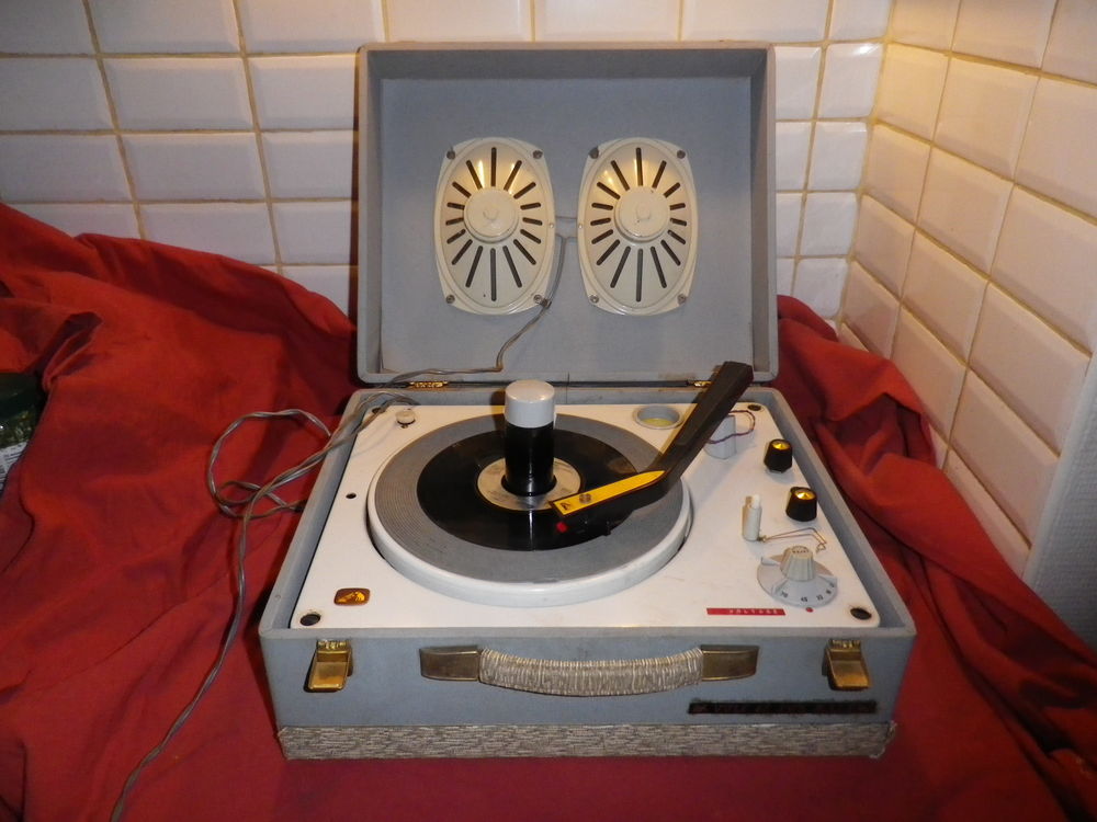 �lectrophone La Voix De Son Ma�tre En Valise 33/45/78 T 70 Fontenay-le-Fleury (78)