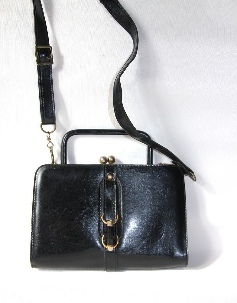 El�gant sac noir vintage en cuir v�ritable. style 60/70 30 Sceaux (92)