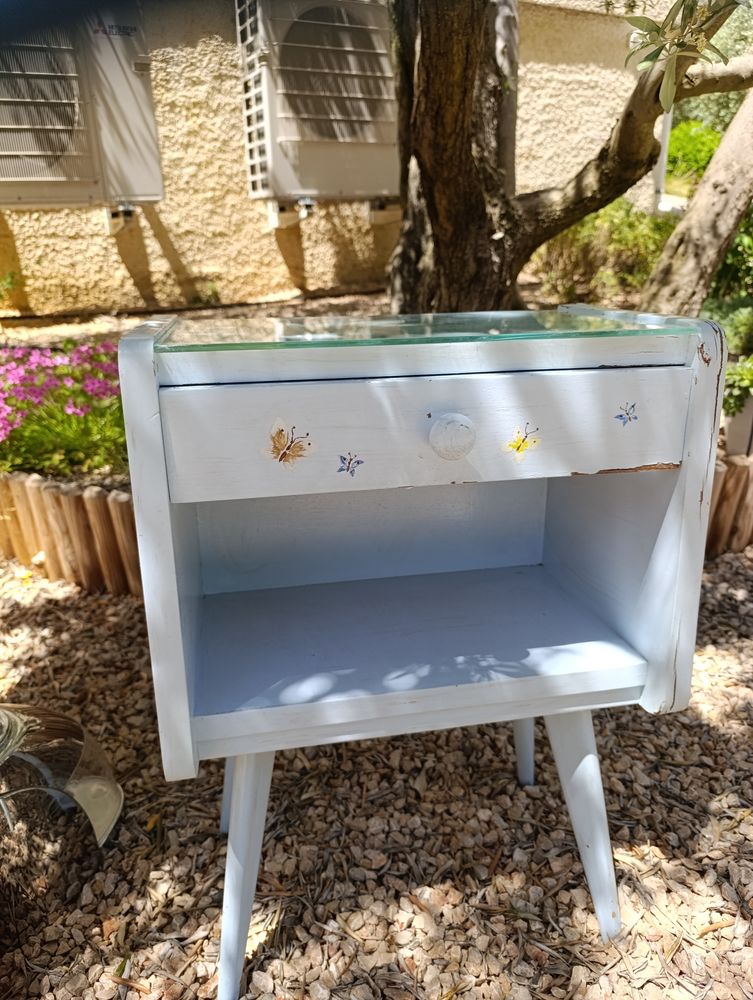 �l�gant petit meuble SDB bleu ciel 21 Volx (04)