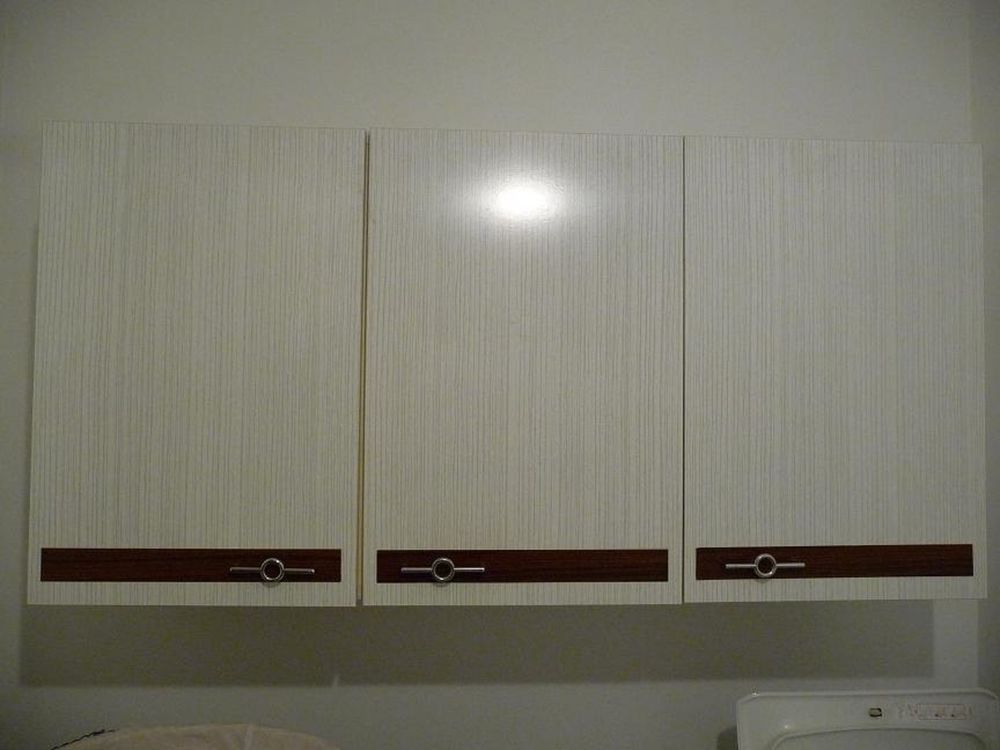 �l�ment mural 3 portes formica blanc nervures grises 120 Celles-sur-Belle (79)