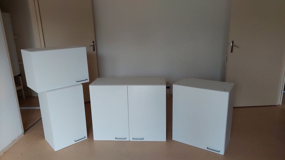 4 �L�MENTS DE CUISINE 150 Olivet (45)