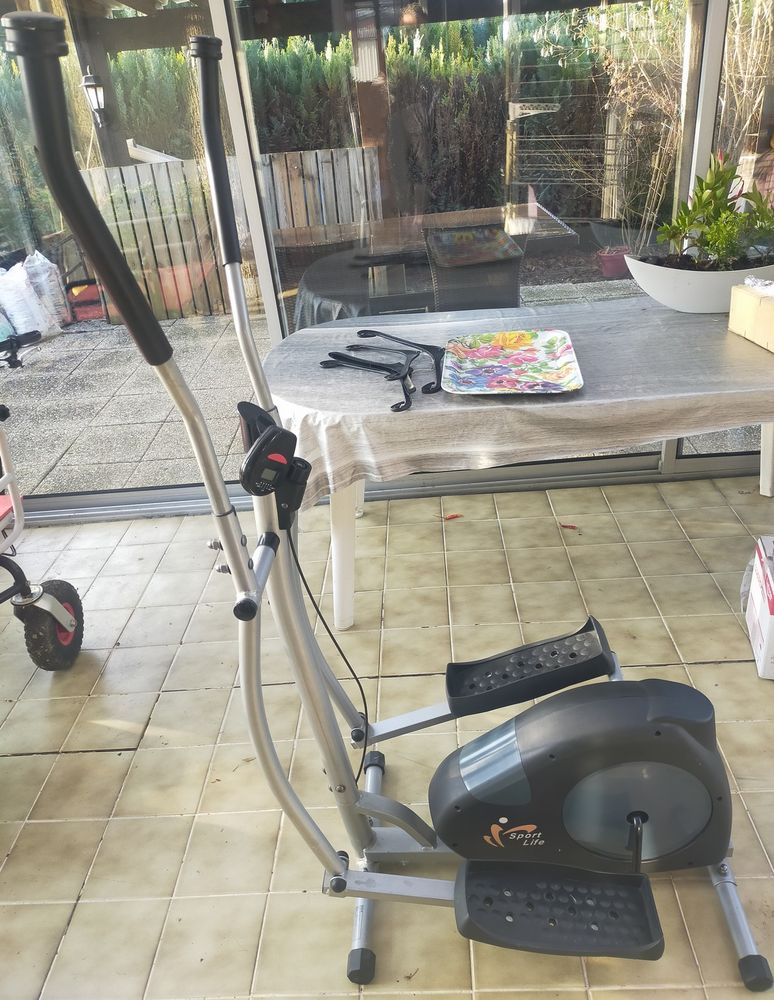 elliptique de marque sport life
25 Mirecourt (88)