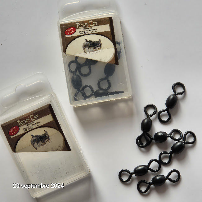 Lot de 12 emerillons barils renforc�s, 80 kgs. pour les tr�s 9 Saumur (49)