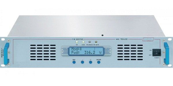 �METTEUR RADIO FM  ST�R�O 100W 1730 Orleans (45)