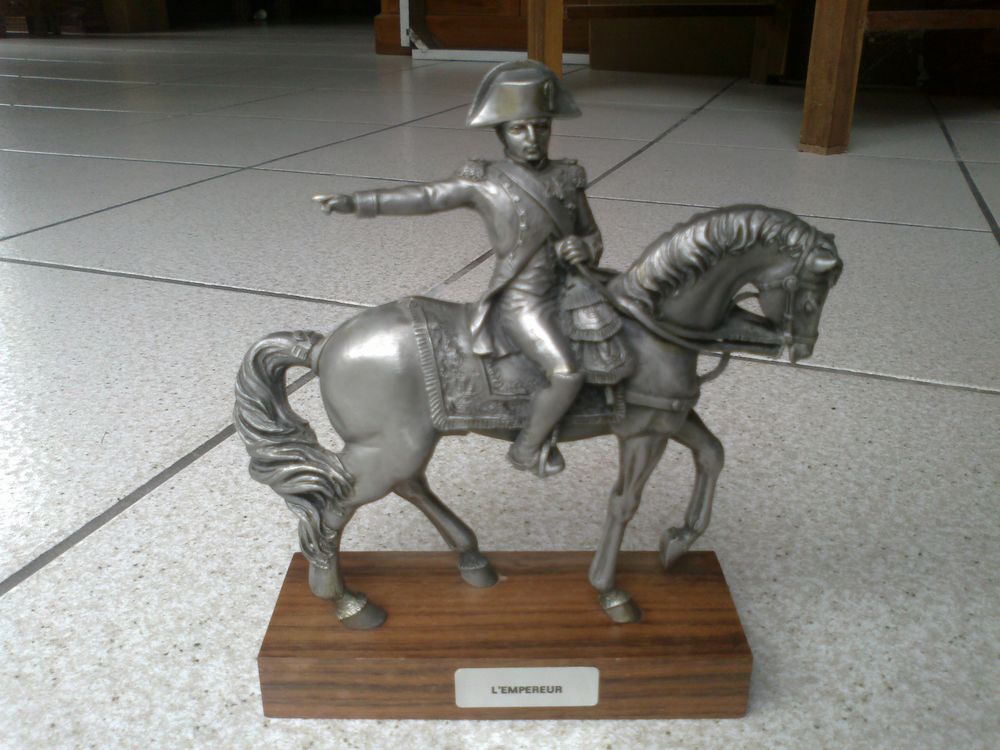 L'Empereur � cheval, Etains du Prince 79 Challans (85)