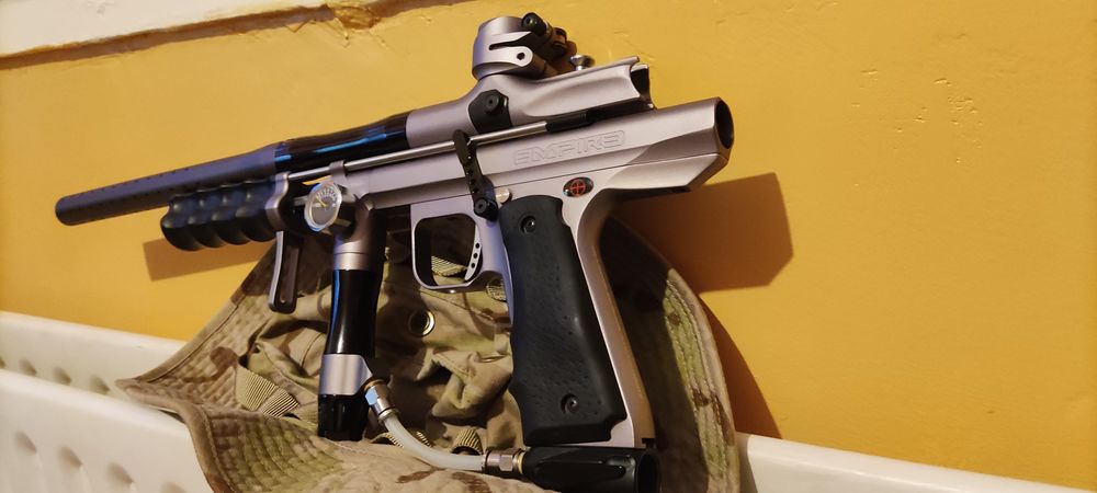 EMPIRE SNIPER POMPE PAINTBALL 270 Sedan (08)