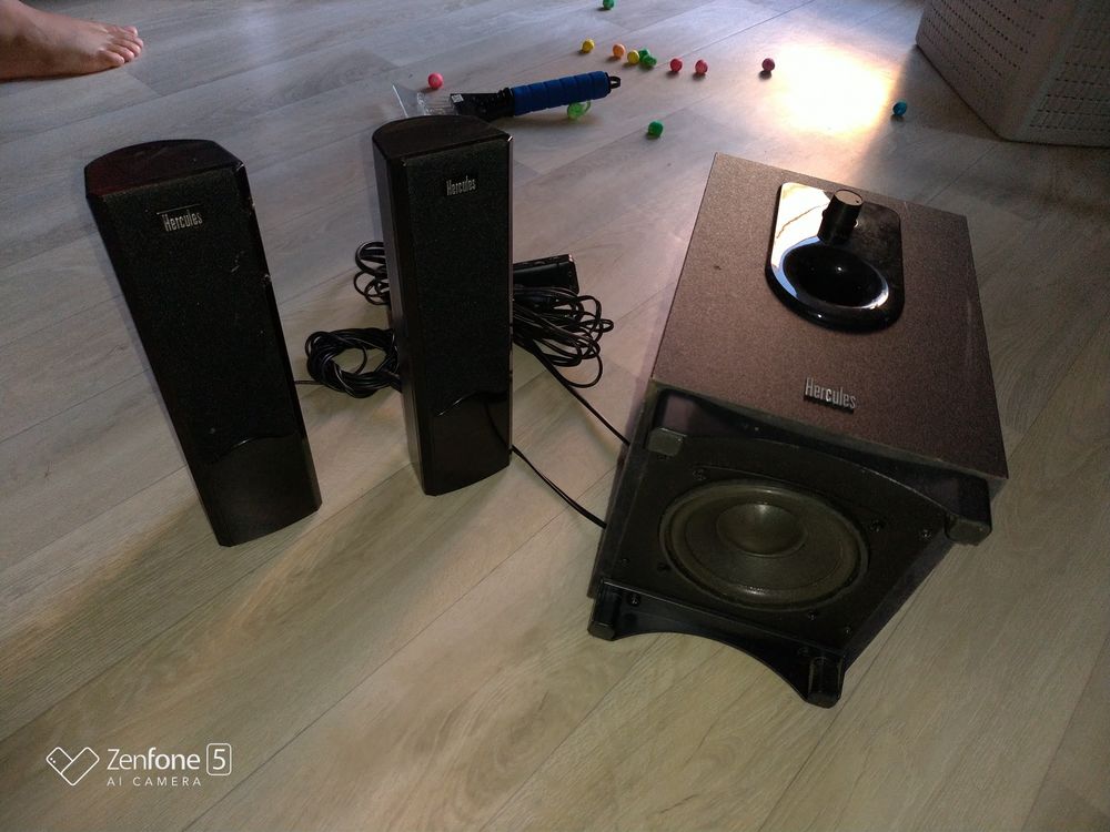 Enceinte baffles hercules 20 Bordeaux (33)