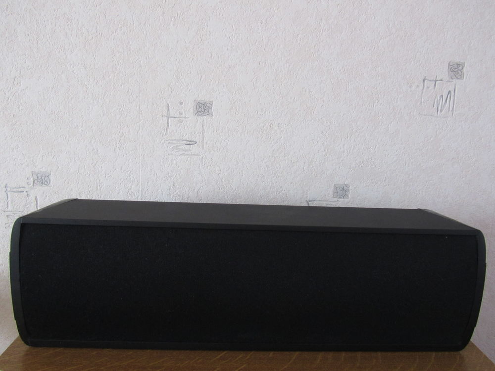 Enceinte centrale 60 Guignicourt (02)