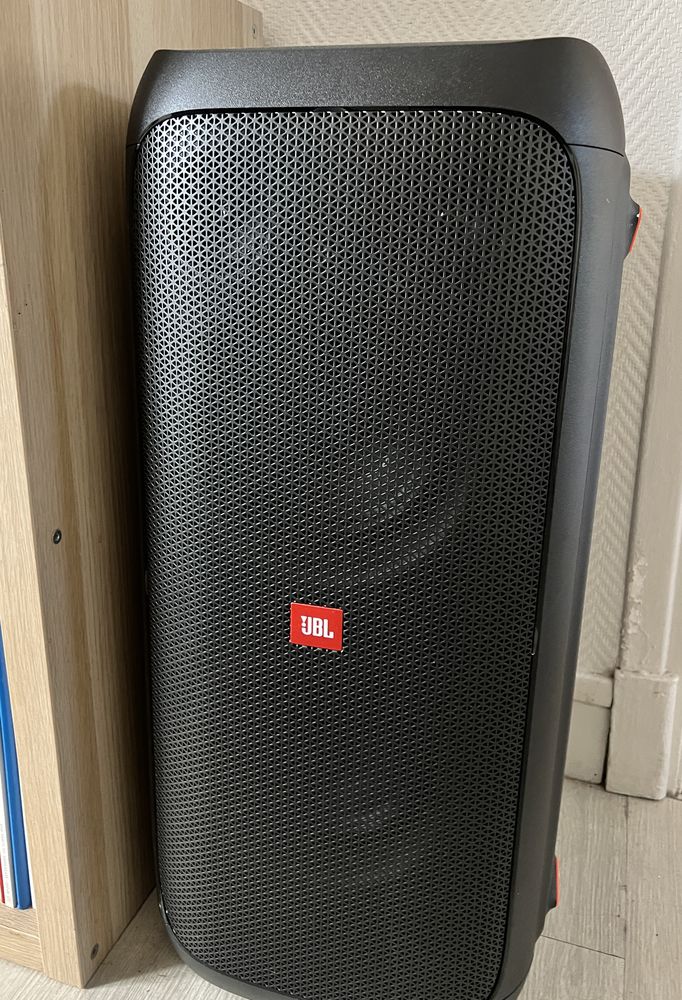 Enceinte JBL partybox 310 400 Cannes (06)