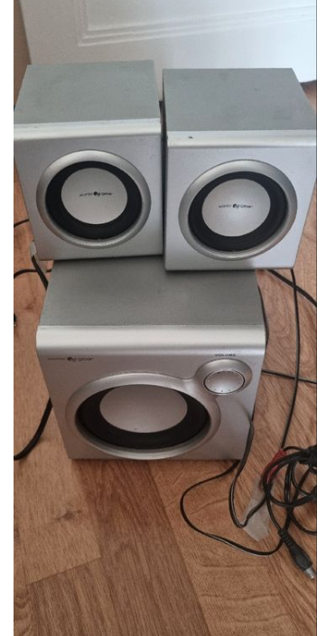 Enceinte Xonic Gear Kyros 221 30 Paris 13 (75)