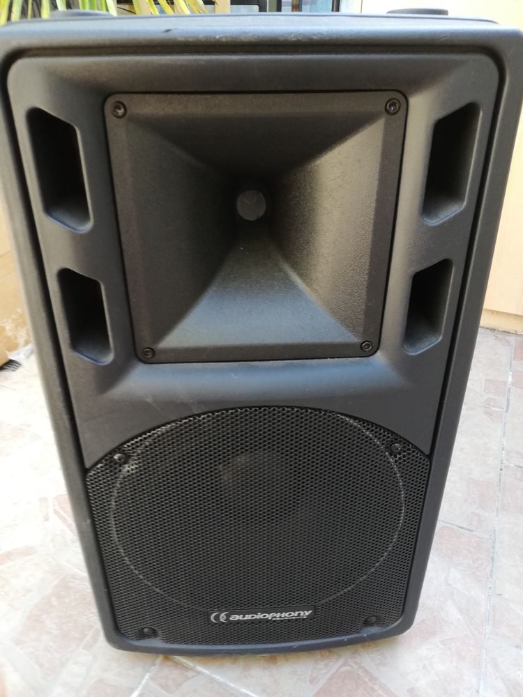 Enceinte 110 Gignac-la-Nerthe (13)