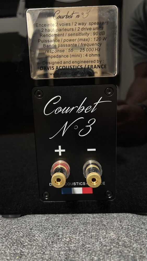 Enceintes biblioth�que 1100 Cr�cy-la-Chapelle (77)