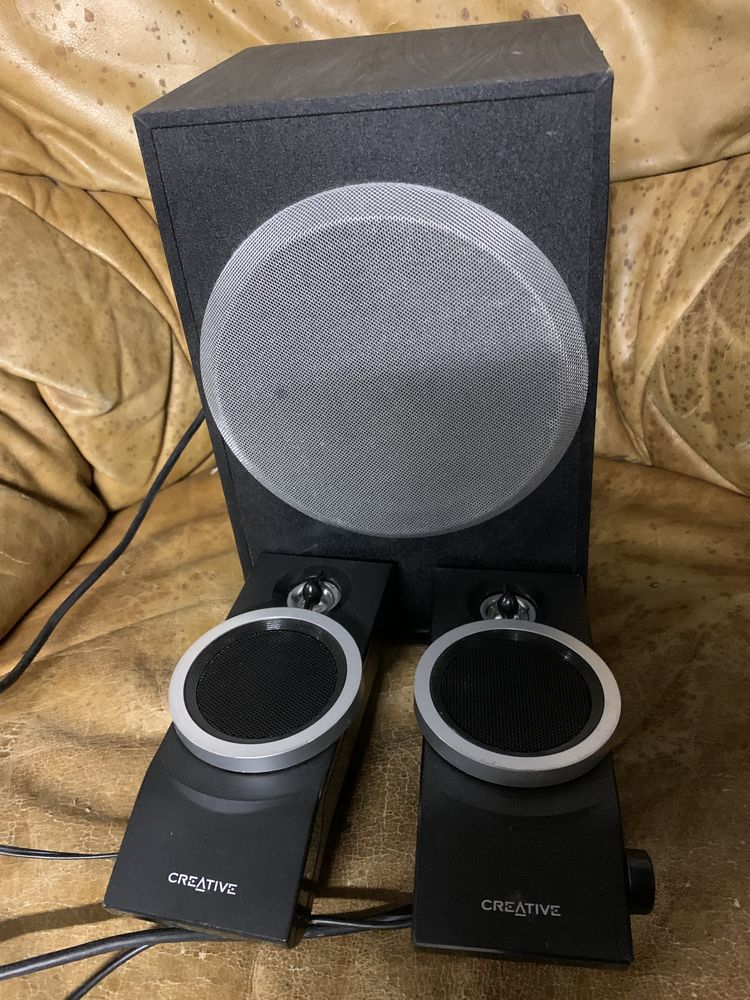 Enceintes/ caisson de basse 10 Les Mesneux (51)