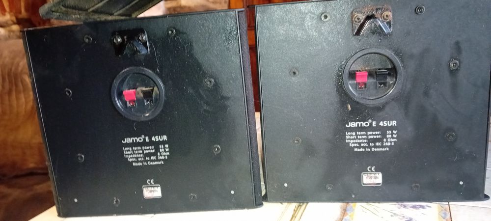 2 enceintes JAMO 40 Chambost-Longessaigne (69)
