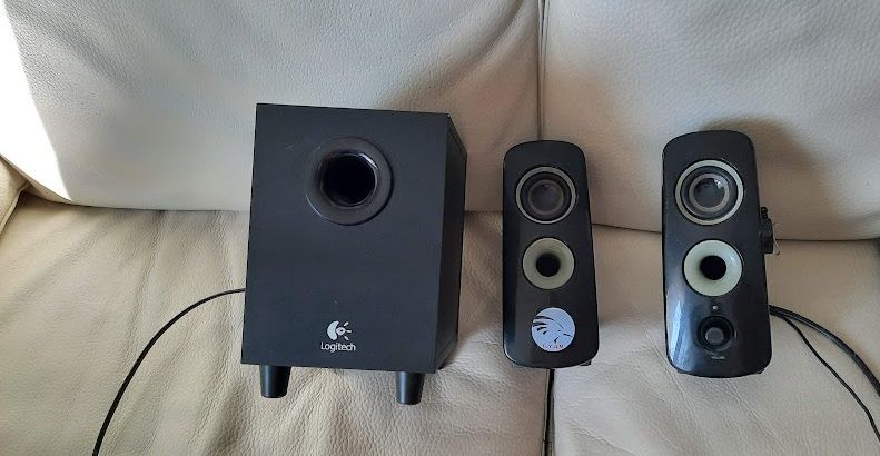 enceintes Logitech 15 Sainte-Maxime (83)