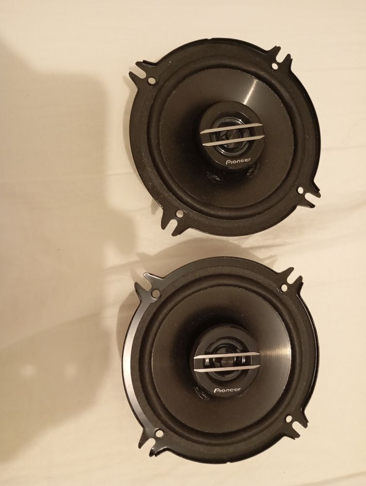 ENCEINTES VOITURE 13 CM 20 Pontoise (95)