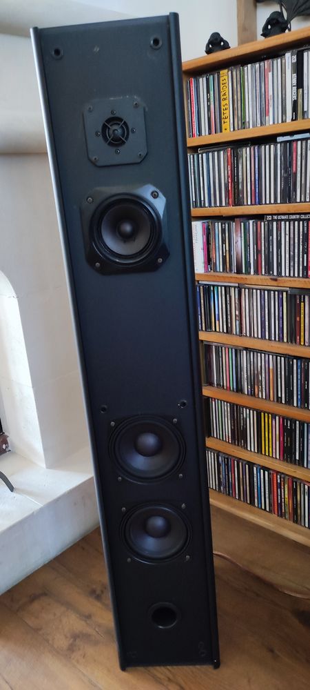 LOT DE 2 ENCEINTES 50 Torcy (77)