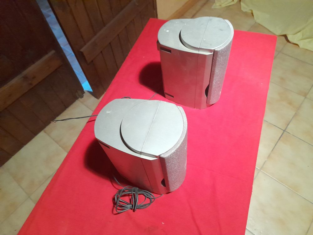 Enceintes 10 Cahors (46)