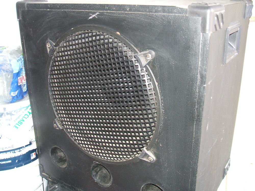 ENCEINTES 60 Saint-S�bastien-sur-Loire (44)