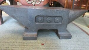 Enclume 30-35kg 210 Aunay-sur-Odon (14)