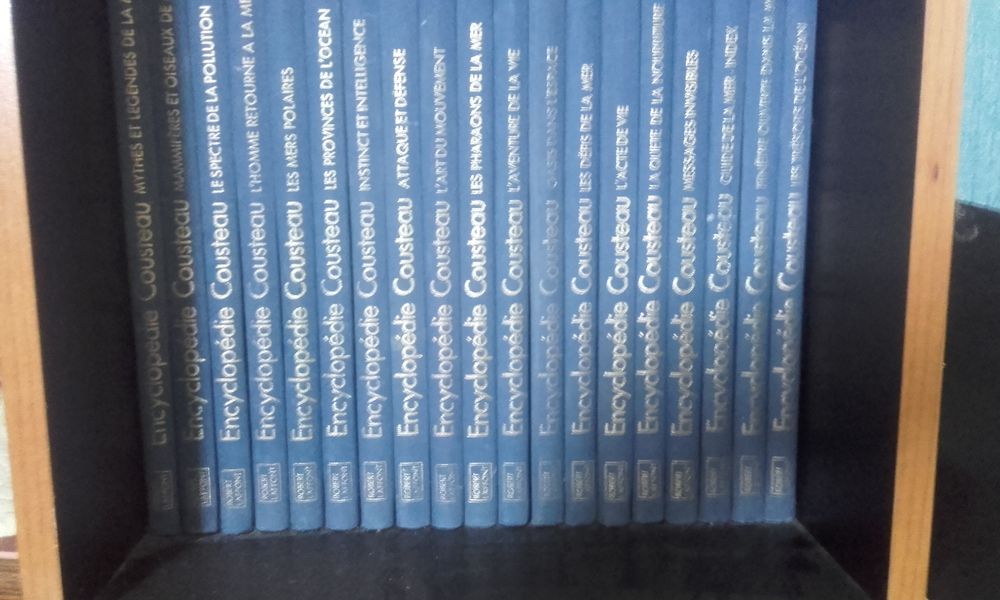 ENCYCLOP�DIE COUSTEAU 30 Thourotte (60)