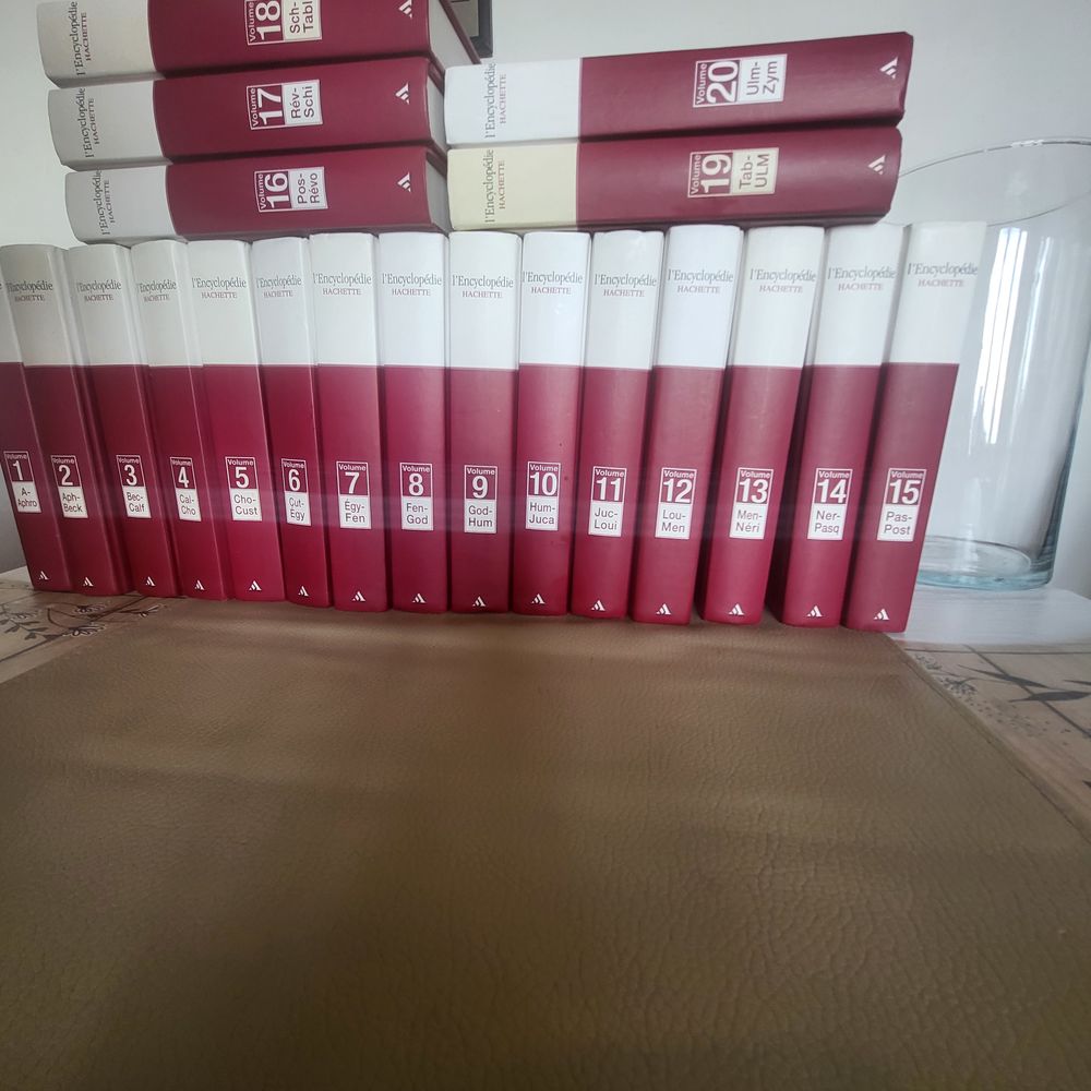 Encyclop�die HACHETTE - Mondadori ? �dition 2008 ? Complet 180 Hayange (57)