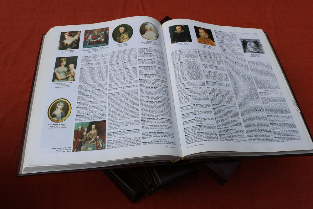 encyclop�die LAROUSSE 0 Saint-Rapha�l (83)