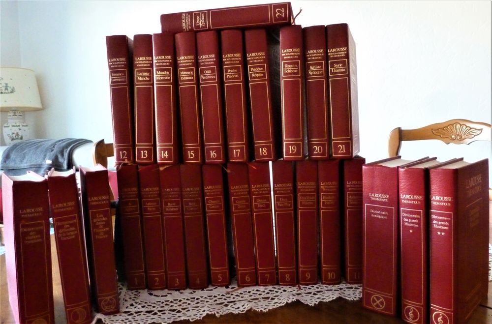 Encyclopédie Larousse 40 La Ciotat (13)