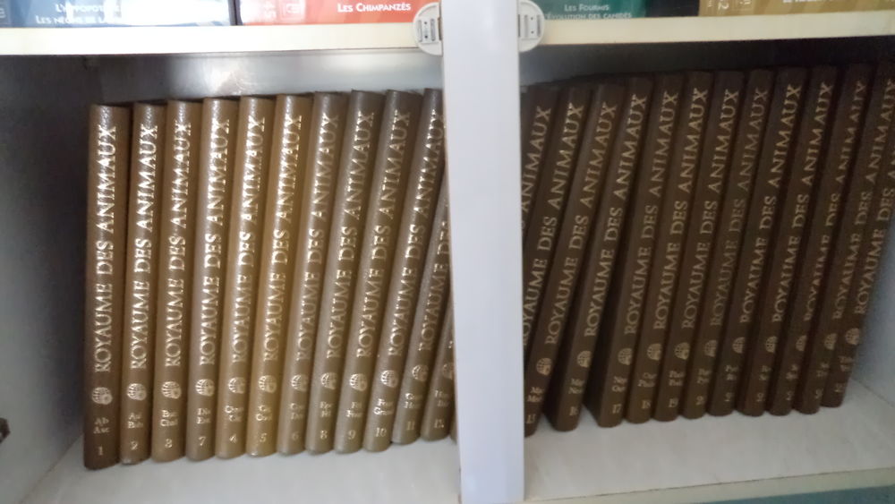Encyclop�die  : ROYAUME DES ANIMAUX 0 Brives-Charensac (43)