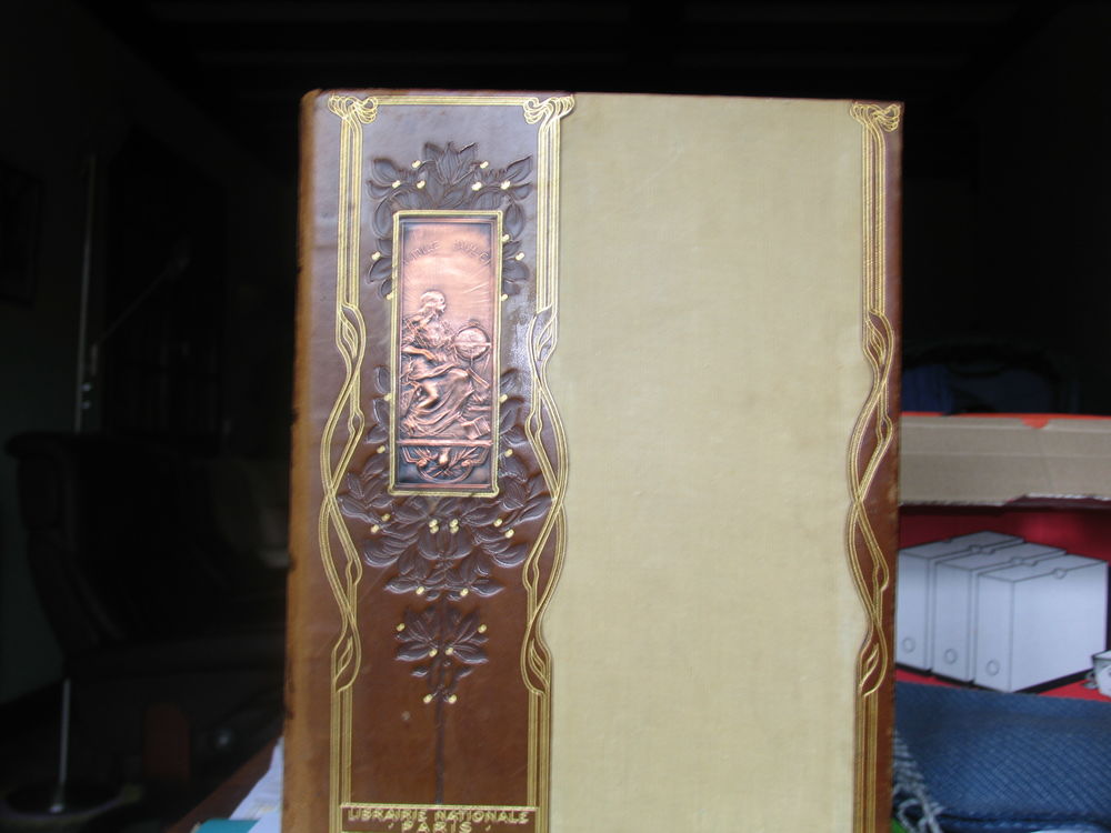 ENCYCLOPEDIE universelle du 20 IEME Si�cle, 12 volumes. 0 Auchy-les-Mines (62)