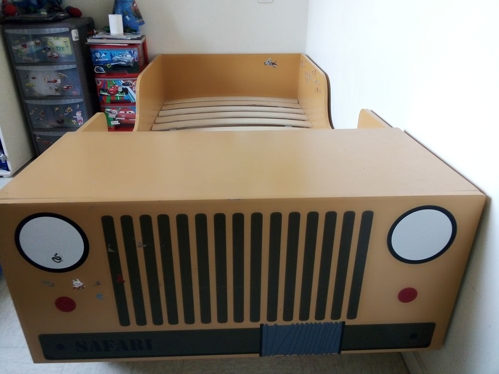 LIT ENFANT AUTO JEEP SAFARI AVEC SOMMIER 100 Reyrieux (01)