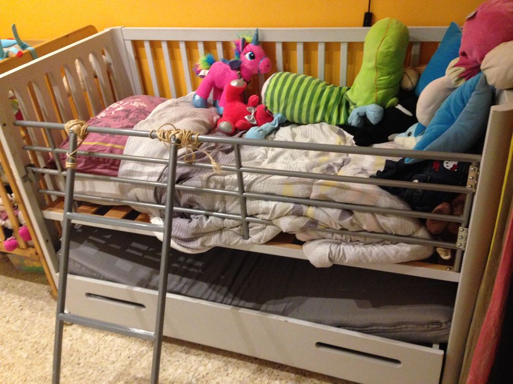Achetez Lit Enfant Banquette Quasi Neuf Annonce Vente A La Seyne Sur Mer Wb Achetez Lit Enfant Banquette Quasi Neuf Annonce Vente A La Seyne Sur Mer Wb