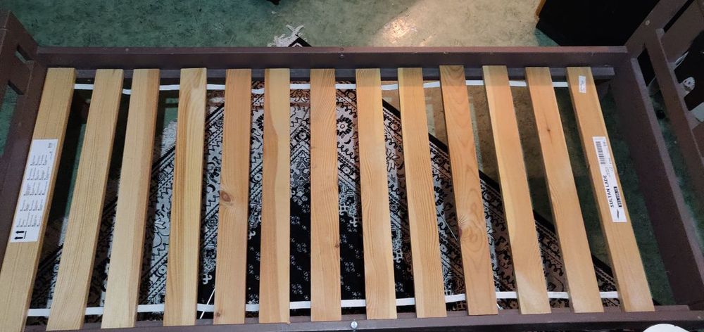 Lit enfant (1.70 m) + Matelas 50 Les Lilas (93)