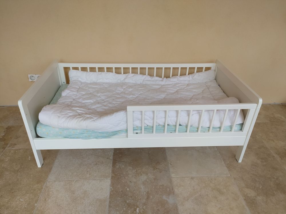 Lit enfant 2-6 ans 115 Le Pouget (34)