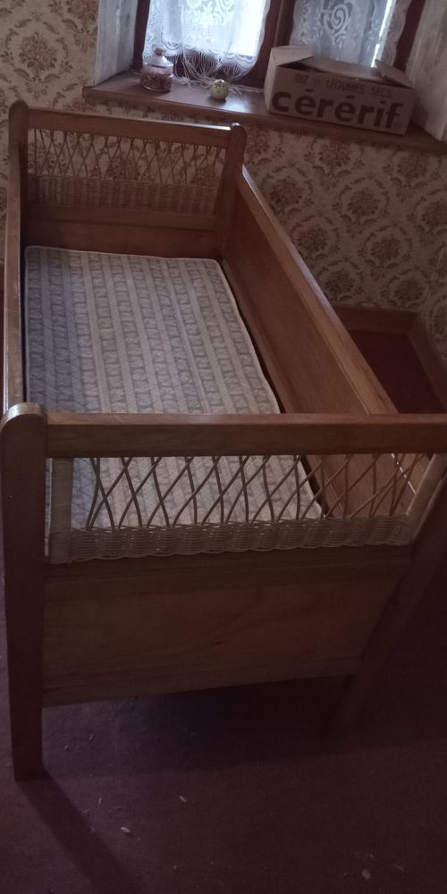 Lit enfant 40 Saulxures-sur-Moselotte (88)