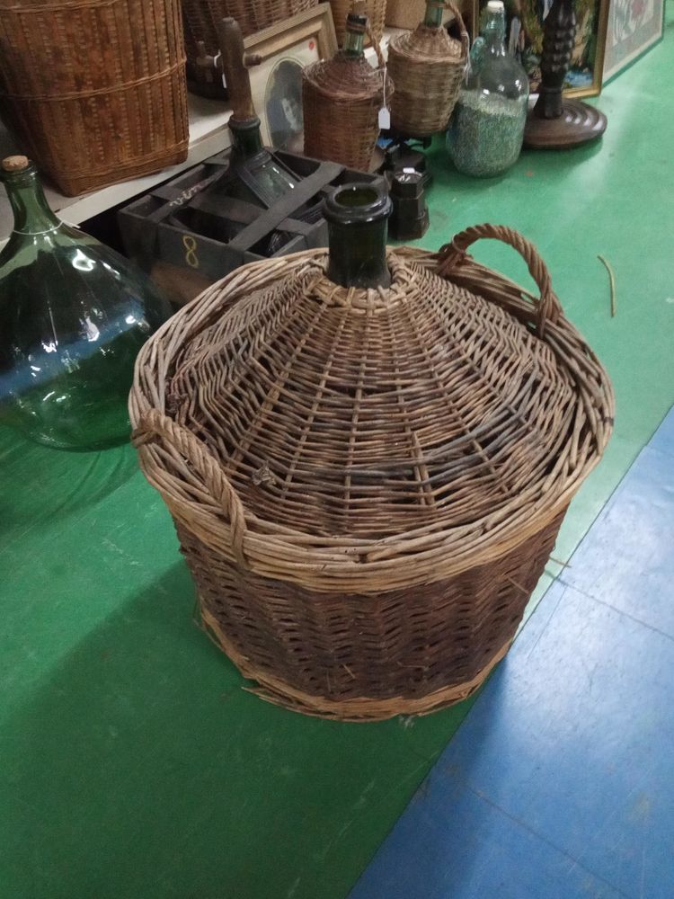 Enorme Dame Jeanne paill�e 30 Le Creusot (71)