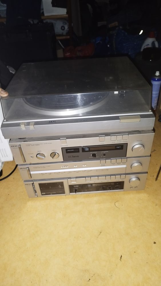 Ensemble AKAI vintage des ann�es 80 en excellent �tat 200 Roubaix (59)