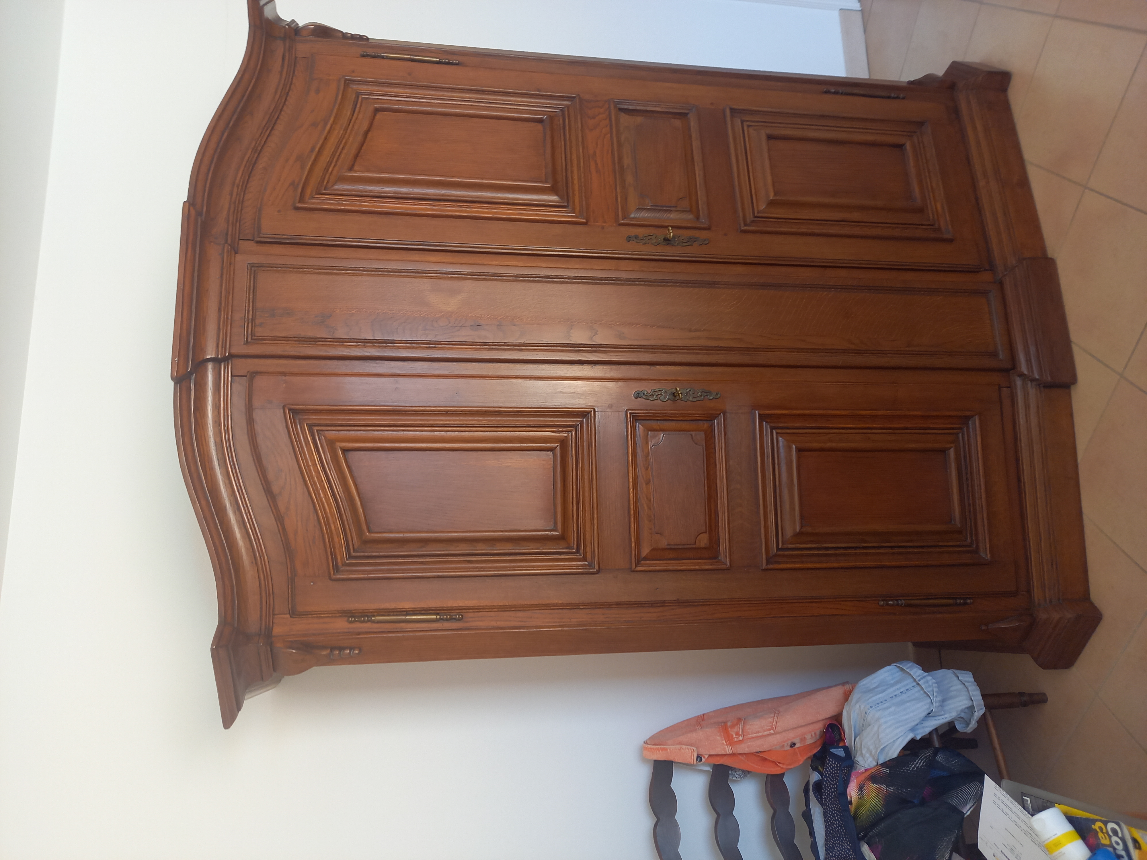 Ensemble Armoire et lit en ch�ne massif 149 St Aygulf (83)