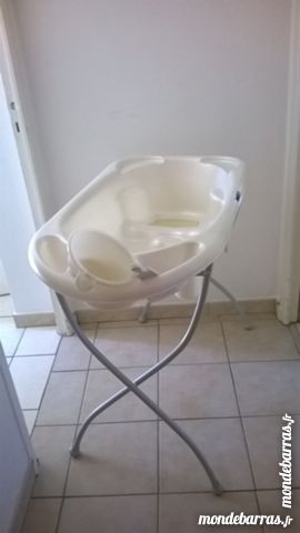Ensemble baignoire Neo Nato et son support pliable 20 Ved�ne (84)