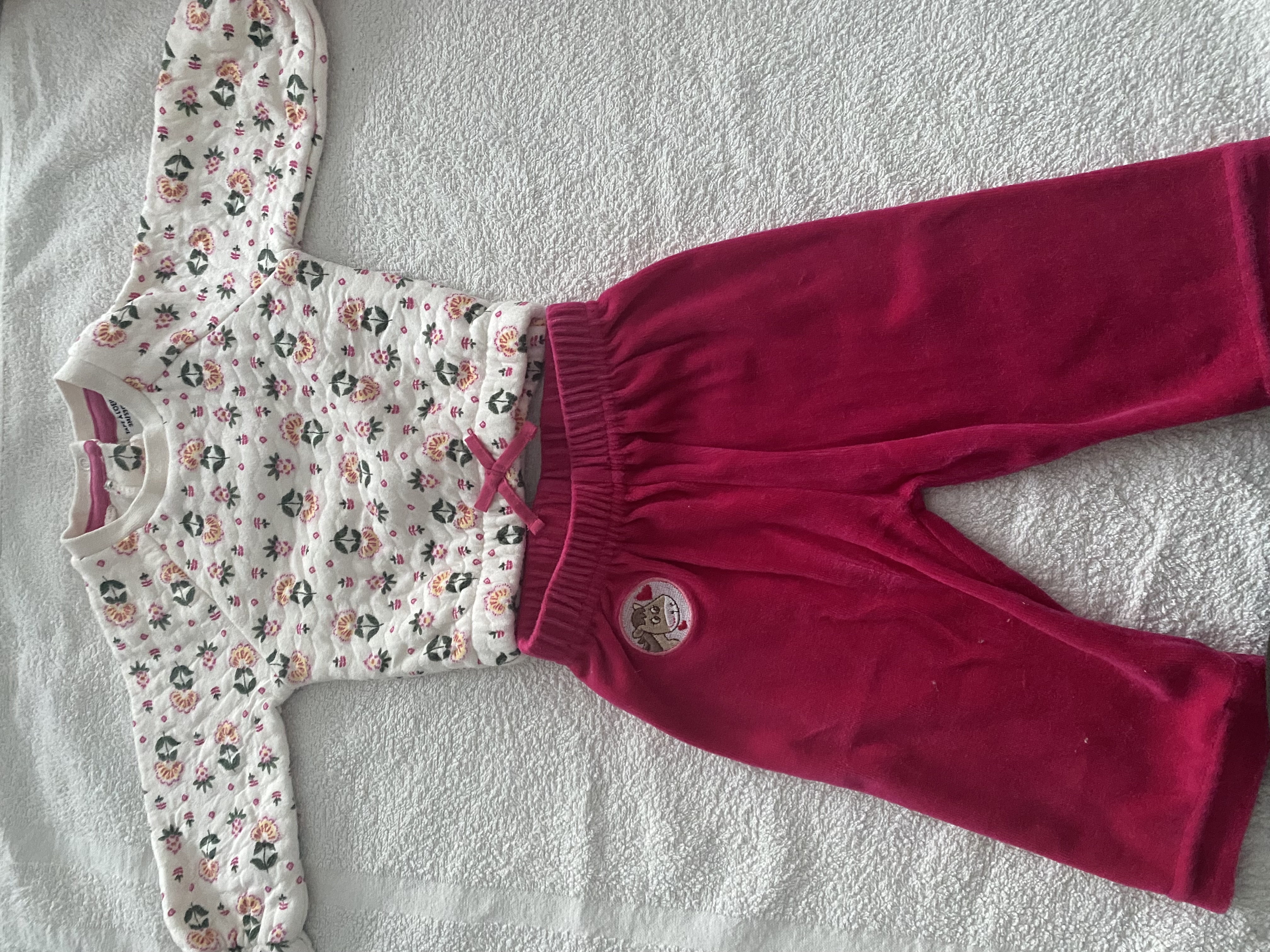 Ensemble bebe fille 4 Cagnes-sur-Mer (06)